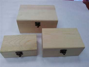 סט 3 קופסאות עץ אורן עם סוגר C